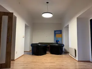 Pronájem kanceláře, Praha - Smíchov, Nádražní, 145 m2