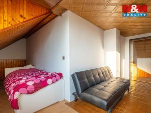 Prodej rodinného domu, Krupá, 146 m2