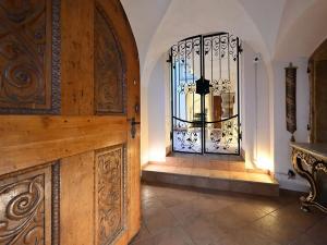 Pronájem restaurace, Praha - Malá Strana, Maltézské náměstí, 89 m2