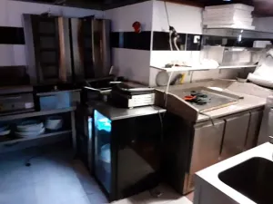 Pronájem restaurace, Praha - Smíchov, Stroupežnického, 87 m2