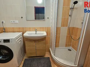 Pronájem bytu 2+1, Mladá Boleslav, U stadionu, 62 m2