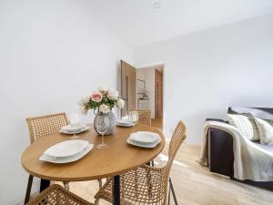 Prodej bytu 2+1, Praha - Vokovice, Syrská, 52 m2