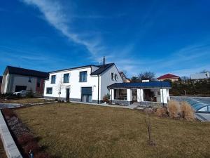 Prodej rodinného domu, Křížkový Újezdec, 228 m2