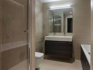 Pronájem bytu 2+kk, Praha - Vysočany, Bassova, 50 m2