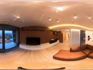 Pronájem bytu 4+kk, Praha - Radlice, Radlická, 119 m2