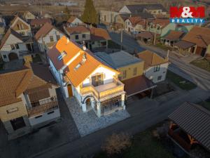 Prodej rodinného domu, Velké Bílovice, Svatovavřinecká, 188 m2