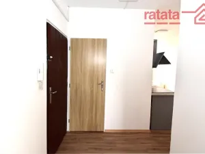 Pronájem bytu 3+1, Klášterec nad Ohří, Školní, 66 m2