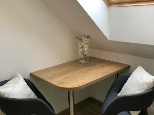 Pronájem bytu 1+1, Zlín, Vejvanovská, 30 m2