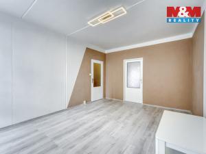 Pronájem bytu 3+1, Plzeň - Doudlevce, Heyrovského, 77 m2