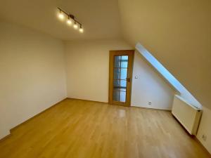 Prodej rodinného domu, Plzeň, Slovanské údolí, 135 m2