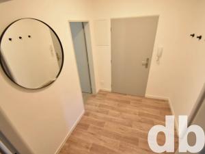 Pronájem bytu 2+kk, Karlovy Vary, Táborská, 50 m2