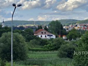 Prodej bytu 3+kk, Písek, Dolní, 63 m2