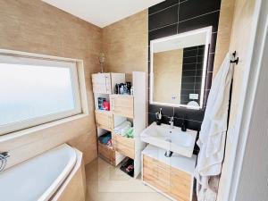 Pronájem bytu 5+kk, Chocerady, 116 m2