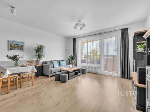 Prodej bytu 2+kk, Praha - Dolní Počernice, U konečné, 61 m2