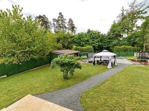 Prodej rodinného domu, Říčany, 200 m2