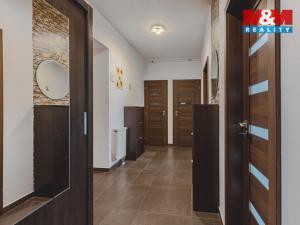 Prodej bytu 3+1, Klatovy - Klatovy V, Plánická, 76 m2