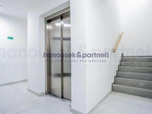 Prodej bytu 1+kk, Vrchlabí, Horská, 45 m2