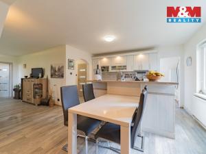 Prodej bytu 3+kk, Plesná, Kostelní, 109 m2