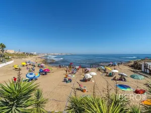 Prodej bytu 2+kk, Algeciras, Španělsko, Calle Cabo Cervera, 34 m2