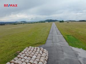 Pronájem komerčního pozemku, Bezdružice, 106509 m2