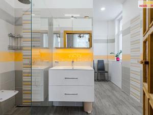 Prodej vily, Karlovy Vary, Merklínská, 700 m2