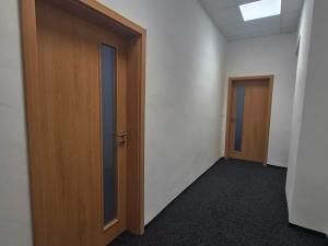 Pronájem kanceláře, Chrudim, Masarykovo náměstí, 56 m2