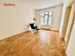 Pronájem bytu 3+1, Praha - Vinohrady, Slezská, 97 m2