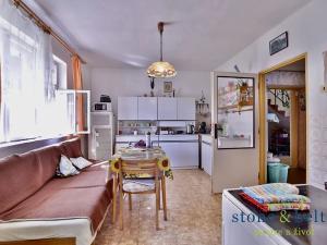 Prodej zemědělské usedlosti, Tichonice, 762 m2