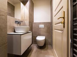 Pronájem bytu 3+1, Praha - Nové Město, Bolzanova, 93 m2