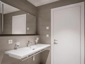 Pronájem bytu 2+kk, Praha - Smíchov, Holečkova, 88 m2