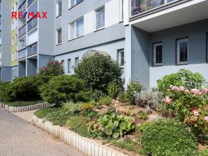 Pronájem bytu 1+1, Praha - Troja, Krynická, 29 m2