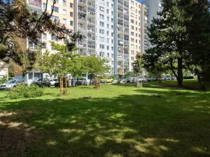 Pronájem bytu 1+1, Praha - Troja, Krynická, 29 m2