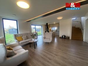 Pronájem rodinného domu, Loučany, 120 m2