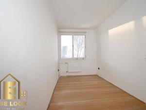 Prodej bytu 3+1, Nové Město nad Metují, Družstevní, 57 m2