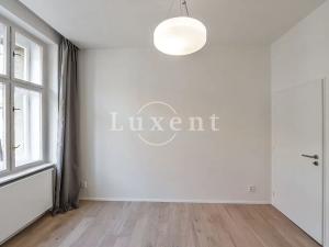 Pronájem bytu 2+kk, Praha - Vinohrady, Lucemburská, 50 m2