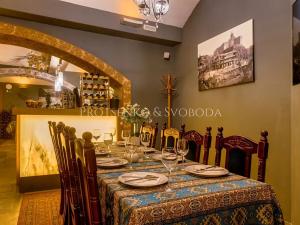 Prodej činžovního domu, Praha - Nové Město, Tyršova, 655 m2