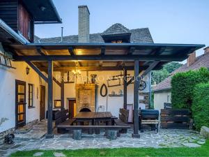 Prodej rodinného domu, Dalečín, 536 m2