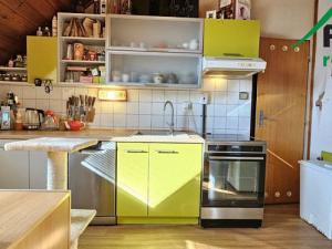 Pronájem bytu 2+1, Tachov, Hornická, 48 m2