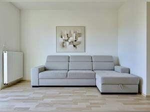 Prodej bytu 1+kk, Mukařov - Srbín, Šípková, 30 m2