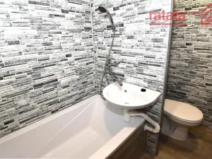 Pronájem bytu 1+1, Chomutov, Jirkovská, 36 m2