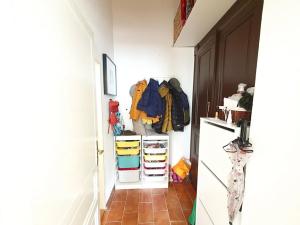 Pronájem bytu 2+kk, Praha, Na Švihance, 47 m2