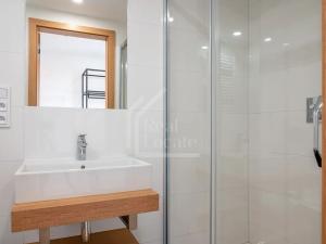 Pronájem bytu 1+kk, Praha - Holešovice, Tusarova, 19 m2