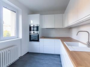 Pronájem bytu 3+1, Praha - Smíchov, U Blaženky, 70 m2