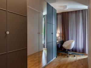 Prodej bytu 6+kk a větší, Praha - Žižkov, Ke kapslovně, 226 m2