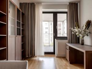 Prodej bytu 6+kk a větší, Praha - Žižkov, Ke kapslovně, 226 m2