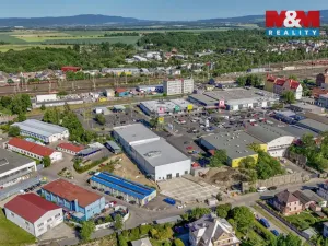 Pronájem skladu, Cheb, Karlova, 2200 m2