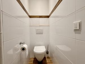 Pronájem bytu 1+1, Ostrava - Poruba, Čs. exilu, 40 m2