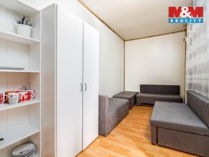 Prodej pozemku pro bydlení, Jíkev, 885 m2