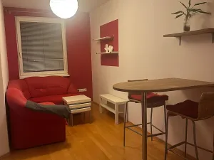 Prodej bytu 2+kk, Praha - Libeň, Kovanecká, 30 m2