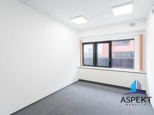 Pronájem kanceláře, Praha - Chodov, Líbalova, 18 m2